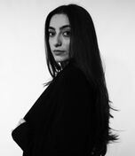 تصویر اِمبِر افضلی